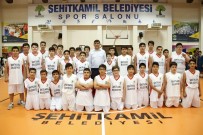 ŞEHITKAMIL BELEDIYESI - Şehitkamil'de Yeni Dönem Spor Okullarına Büyük İlgi