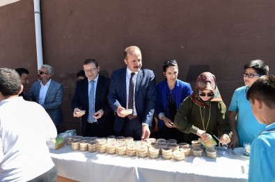 Başkan Akgül'den Öğrencilere Aşure İkramı