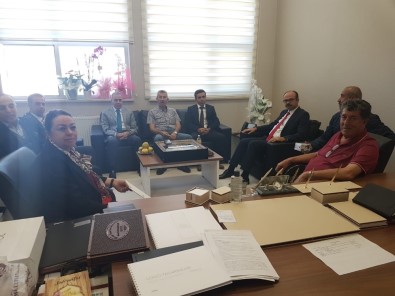Başkan Cömertoğlu'dan Rektör Karabulut'a Ziyaret