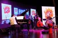 Beylikdüzü Caz Festivali, Hakan Toker Trio'nun Verdiği Eşsiz Konserle Başladı