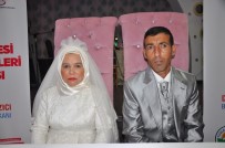 ENGELLİ GENÇ - Engelli Çiftin Gelinlik Ve Damatlık Giyme Hayali 17 Yıl Sonra Gerçekleşti