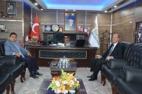 NURULLAH KAYA - Kaymakam Nurullah Kaya'dan Şuhut Belediyesi'ne Ziyaret