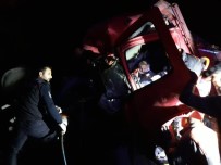 Patates Yüklü Kamyonlar Çarpıştı Açıklaması 2 Yaralı