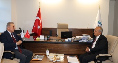 Rektör Çomaklı'dan TÜBİTAK Ve YÖK Kalite Kuruluna Ziyaret