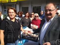 AKMEŞE - AK Parti Kadın Kollarından Aşure İkramı