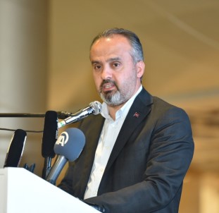 'Bursa Fotofest'de 'Ritüeller' Ödüllendirildi