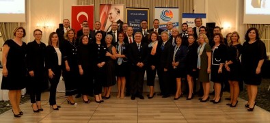 Bursa'ya Yeni Rotary Kulübü Açıldı