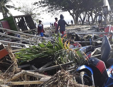 Endonezya'daki depremde kayıplar olduğu açıklandı