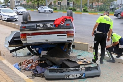 Takla Atan Otomobildeki Biri Çocuk Üç Kişi Yaralandı