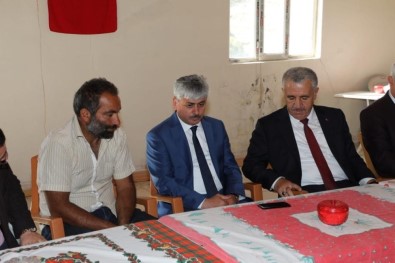 Vali Doğan Ve AK Parti Milletvekillerinden Sedanur'un Ailesine Ziyaret