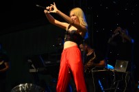 ALEYNA TİLKİ - Aleyna Tilki Antalya'yı salladı