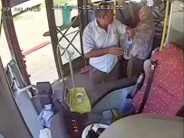 HALK OTOBÜSÜ - Fenalaşan Genç Kızı Hastaneye Yetiştirdi