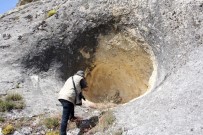 DOĞA FOTOĞRAFÇISI - (Özel) Kazan Kayası, Kışın Yaban Hayvanlarının Yazın Turistlerin İlgi Odağı