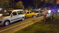 Tekirdağ'da Zincirleme Kazada 5 Araç Birbirine Girdi