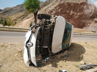 Tokat'ta Trafik Kazası 3 Yaralı