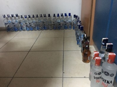 Ürgüp'te 74 Şişe Kaçak İçki Ele Geçirildi