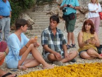 KAYHAN - Demet Orbay'dan 'Kaş Güneşi'