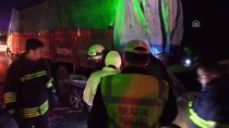 Eskişehir'de Otomobille Kamyon Çarpıştı Açıklaması 3 Ölü