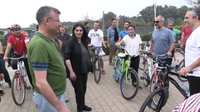Sarıeroğlu, Partililerle Bisiklet Sürdü