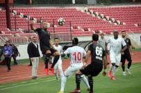 MUSTAFA ALPER - Spor Toto 1. Lig Açıklaması Balıkesirspor Baltok 2 - Altay Açıklaması 1