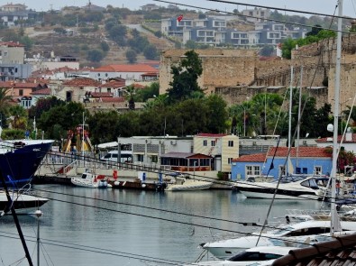 Tropik Fırtına Çeşme'yi Teğet Geçti