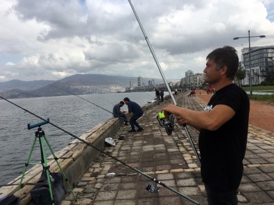 Tropik Fırtınanın Uğramadığı İzmir'de Hayat Normal Şekilde Devam Ediyor