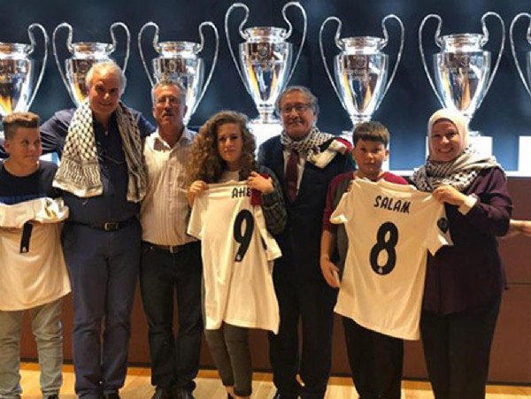 R.Madrid'den Filistinli Tamimi'ye forma