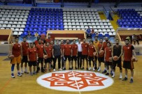BANVIT - Karesispor Hazırlık Maçında Banvit Karşısında