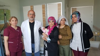 Prematüre Bebek Gaziantep'te Hayata Tutundu