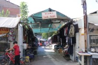 DUMANLı  - Yıllara Meydan Okuyan Tellal Pazarı Yoksulların Umudu