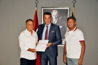 FİKRET ORMAN - Fikret Orman, Başkanlık Dilekçesini Teslim Etti