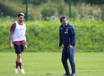 RıZA ÇALıMBAY - Jose Sosa'ya Ünal Karaman dokunuşu