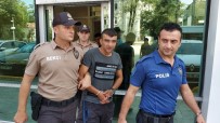 ASLIYE CEZA MAHKEMESI - Samsun'da Hırsızlık Yapan Genç, Polisin Takibi Sonucu Yakalandı