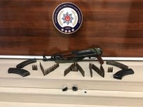 VAN CUMHURİYET BAŞSAVCILIĞI - Van Merkezli Uyuşturucu Operasyonu Açıklaması 13 Gözaltı