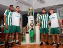 SANTIAGO - Yeni Transferlere Geçer Not