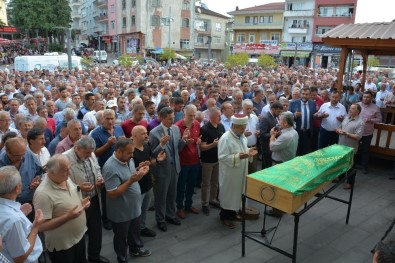 9 Gün Süren Yaşam Mücadelesini Kaybetti