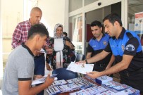 HAKKARI ÜNIVERSITESI - Hakkari'de Öğrenciler Teröre Karşı Bilgilendirildi