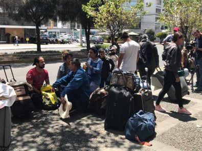 Maduro'nun Çağrısına Uyup Yurtlarına Dönüyorlar