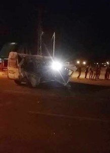 Ağrı'da Zırhlı Polis Aracı İle Minibüs Çarpıştı Açıklaması 2'Si Ağır 6 Yaralı