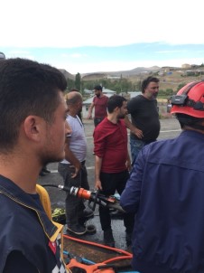 Digor'da Trafik Kazası Açıklaması 1'İ Ağır 4 Yaralı
