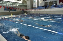 MAMAK BELEDIYESI - Mamak'ta Havuz Keyfi Kışın Da Devam Edecek