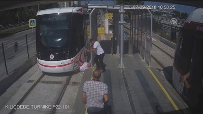 Samsun'da Tramvay Kazası Açıklaması 1 Yaralı