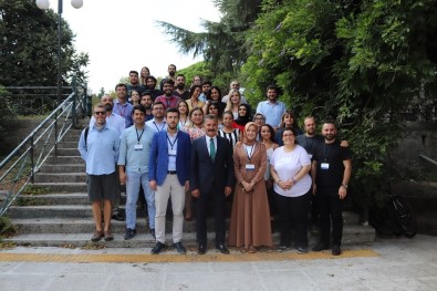 Tuna, Siyaset Öğrencilerine Tecrübelerini Aktardı