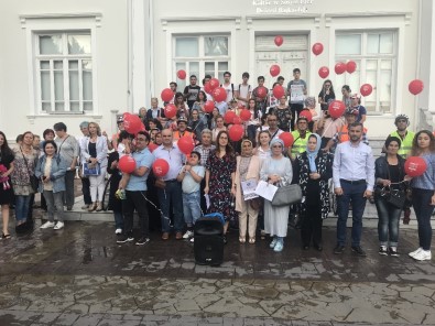 Türkiye'de 5 Bin Çocuk Duchenne Hastalığıyla Mücadele Ediyor