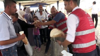 Adıyaman'daki Çadır Kentten Ayrılan Suriyeliler Kilis'e Ulaştı