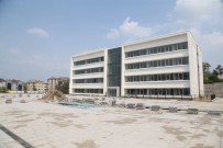 İMAM HATİP MEZUNLARI - Bursa Merkez Anadolu İmamatip Lisesi Yeni Binalarıyla Yeni Eğitim Dönemine Hazırlanıyor