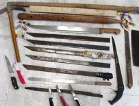 ÖZEL GÜVENLİK GÖREVLİSİ - Statlara sokulması yasaklanan materyeller