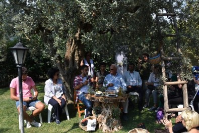 Arda Türkmen Zeytin Festivaline Konuk Oldu
