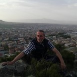 52 Yaşındaki Adam Evinde Ölü Bulundu