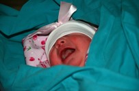 Adana'da 2019'Un İlk Bebeği 'Zeynep' Bebek Oldu